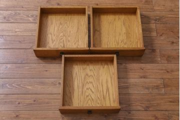 中古　日光産業株式会社　ナラ材　トラッド　すっきりとした佇まいの温もり溢れる140オープンボード(食器棚)