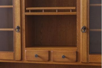 中古　日光産業株式会社　ナラ材　トラッド　すっきりとした佇まいの温もり溢れる140オープンボード(食器棚)