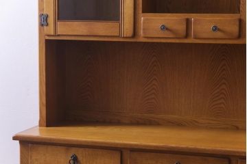 中古　日光産業株式会社　ナラ材　トラッド　すっきりとした佇まいの温もり溢れる140オープンボード(食器棚)