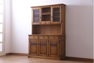 中古　日光産業株式会社　ナラ材　トラッド　すっきりとした佇まいの温もり溢れる140オープンボード(食器棚)