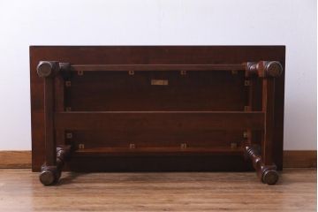 中古美品　松本民芸家具　和洋折衷の空間と相性の良いC型センターテーブル(ローテーブル)(定価約19万円)