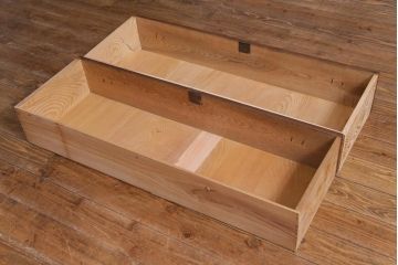 リメイク家具　大正昭和初期　前板エンジュ材　美しい木目の和モダンなリビングボード(引き出し、チェスト、テレビボード)