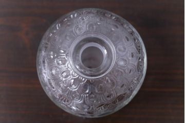 アンティーク雑貨　フランス　GUERLAIN(ゲラン)社　蜂模様がデザインされた香水瓶(フレグランスボトル、ガラス瓶、ディスプレイ)