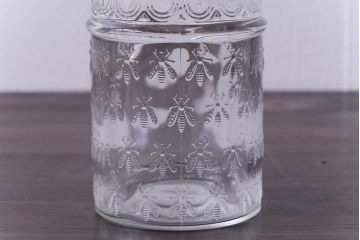 アンティーク雑貨　フランス　GUERLAIN(ゲラン)社　蜂模様がデザインされた香水瓶(フレグランスボトル、ガラス瓶、ディスプレイ)