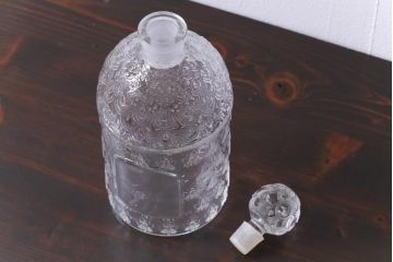 アンティーク雑貨　フランス　GUERLAIN(ゲラン)社　蜂模様がデザインされた香水瓶(フレグランスボトル、ガラス瓶、ディスプレイ)(1)