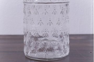 アンティーク雑貨　フランス　GUERLAIN(ゲラン)社　蜂模様がデザインされた香水瓶(フレグランスボトル、ガラス瓶、ディスプレイ)(1)