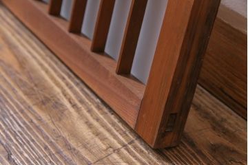 昭和初期　素朴ながら味わい深い組子の欄間(明り取り)(1)