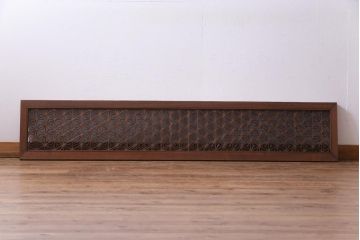 昭和初期　麻の葉・胡麻・桔梗亀甲　3種の文様が楽しめる組子欄間(明り取り)