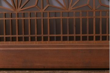 昭和中期　緻密に作り込まれた角麻文様の組子欄間(明り取り)