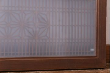 昭和中期　緻密に作り込まれた角麻文様の組子欄間(明り取り)