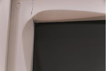 ペイント家具　爽やかな空間を演出するフランスアンティークのサイドキャビネット(収納棚)