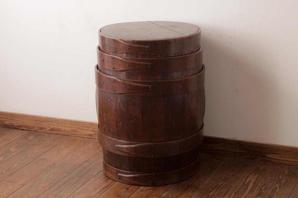 アンティーク雑貨 イギリスアンティーク オーク材 古い木の質感が味わい深い木製樽(バレル、ディスプレイ、傘立て)