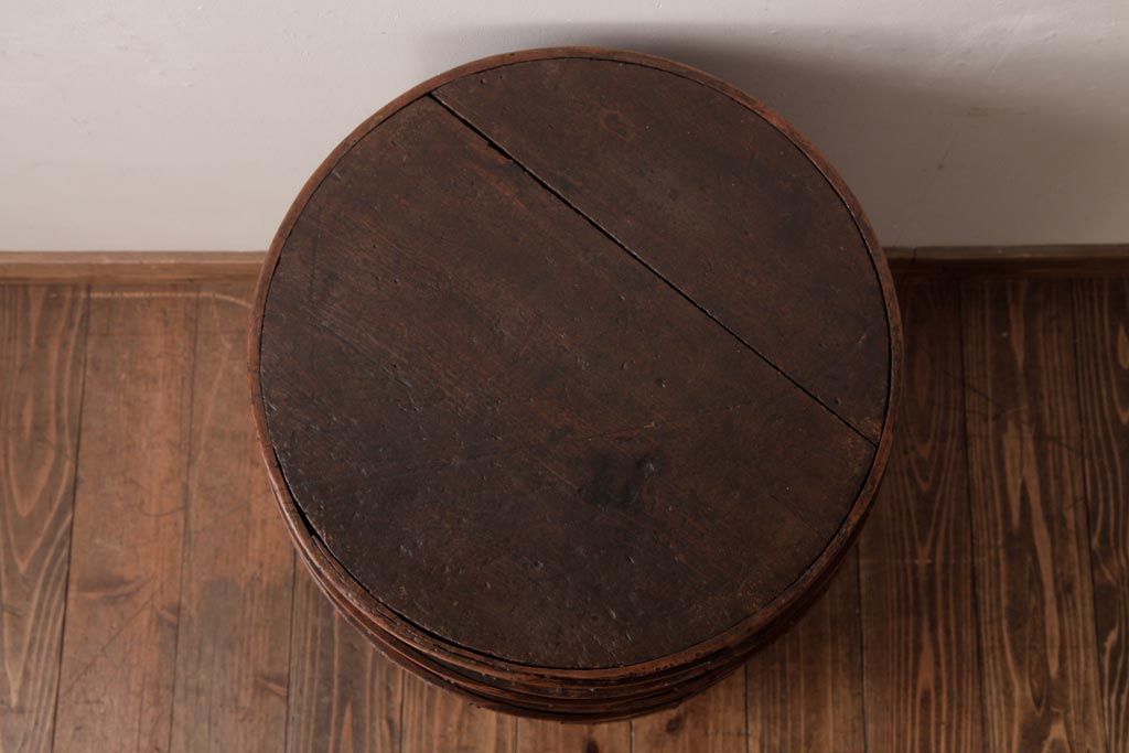 アンティーク雑貨 イギリスアンティーク オーク材 古い木の質感が味わい深い木製樽(バレル、ディスプレイ、傘立て)