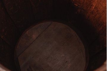 アンティーク雑貨 イギリスアンティーク オーク材 古い木の質感が味わい深い木製樽(バレル、ディスプレイ、傘立て)