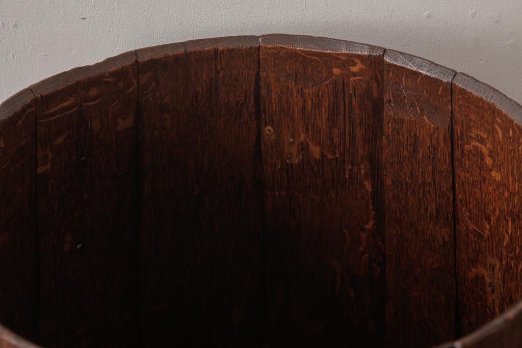 アンティーク雑貨 イギリスアンティーク オーク材 古い木の質感が味わい深い木製樽(バレル、ディスプレイ、傘立て)