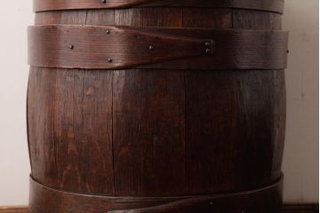 アンティーク雑貨 イギリスアンティーク オーク材 古い木の質感が味わい深い木製樽(バレル、ディスプレイ、傘立て)
