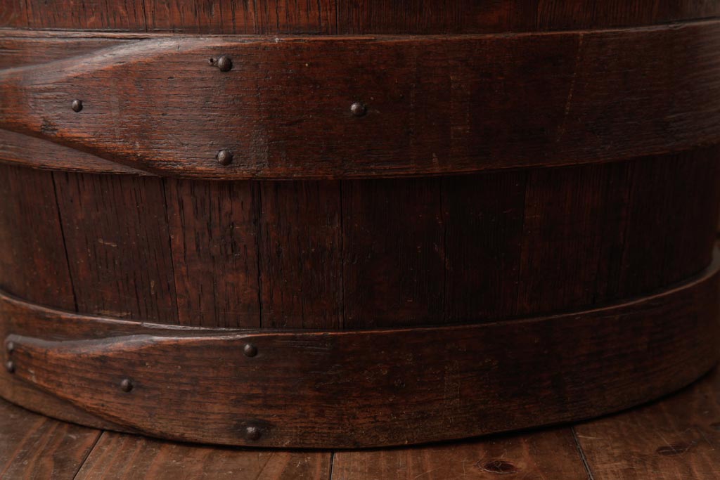 アンティーク雑貨 イギリスアンティーク オーク材 古い木の質感が味わい深い木製樽(バレル、ディスプレイ、傘立て)