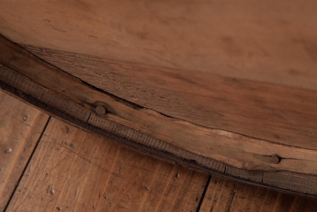 アンティーク雑貨 イギリスアンティーク オーク材 古い木の質感が味わい深い木製樽(バレル、ディスプレイ、傘立て)