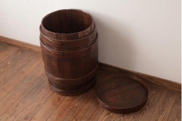 アンティーク雑貨　イギリスアンティーク　オーク材　古い木の質感が味わい深い木製樽(バレル、ディスプレイ、傘立て)