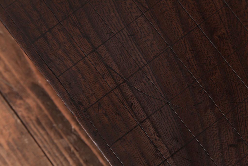 アンティーク雑貨　和製アンティーク　明治期　年月を重ねた風合いが味わい深い将棋盤(飾り台、花台)