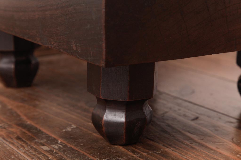 アンティーク雑貨　和製アンティーク　明治期　年月を重ねた風合いが味わい深い将棋盤(飾り台、花台)