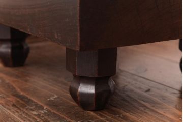 アンティーク雑貨　和製アンティーク　明治期　年月を重ねた風合いが味わい深い将棋盤(飾り台、花台)