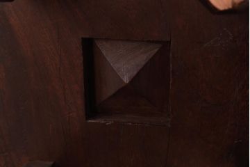 アンティーク雑貨　和製アンティーク　明治期　年月を重ねた風合いが味わい深い将棋盤(飾り台、花台)