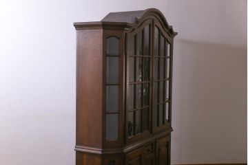 ビンテージ　オランダ　輸入家具　高級品　オーク材の温かみと風格ある佇まいが魅力の食器棚(カップボード、収納棚、飾り棚)
