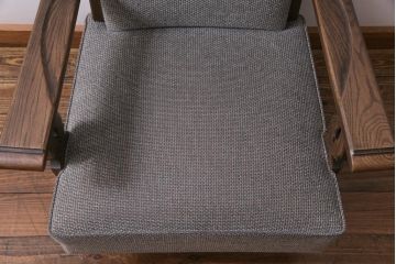 中古　神戸洋家具　永田良介商店　メンズライクにもおすすめなビンテージのチロル型ソファ(1人掛けソファ)(2)