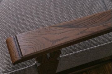 中古　神戸洋家具　永田良介商店　メンズライクにもおすすめなビンテージのチロル型ソファ(1人掛けソファ)(2)