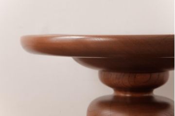 アンティーク雑貨　和製アンティーク　大正昭和期　総ケヤキ材　なめらかな質感が上品な印象与える飾り台(花台)