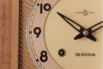 アンティーク雑貨　昭和レトロ　SEIKOSHA(精工舎、セイコー)　手巻き式　可愛らしい掛け時計(振り子時計、柱時計)