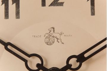 アンティーク雑貨　昭和レトロ　OWARITOKEI(尾張時計株式会社)　手巻き式　繊細な雰囲気漂う掛け時計(振り子時計、柱時計)