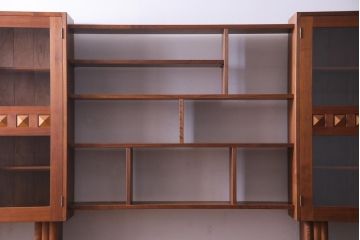 中古美品　ウッドユウライク製　ウォールナット無垢材　ストーリーズキャビネット(ダイニングボード、収納棚、壁面収納)(定価約140万円)