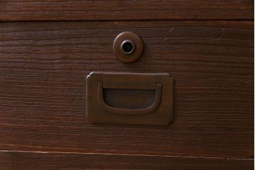 アンティーク家具　和製アンティーク　当店オリジナルガラス　丸窓がおしゃれな桐材製のリメイク箪笥ローボード(戸棚)