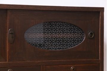 アンティーク家具　和製アンティーク　当店オリジナルガラス　丸窓がおしゃれな桐材製のリメイク箪笥ローボード(戸棚)