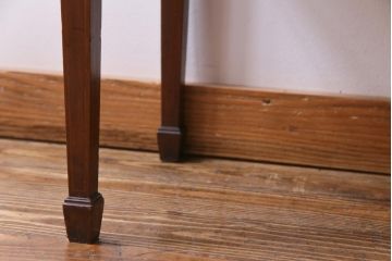 アンティーク家具　イギリスアンティーク　Christopher Pratt&Sons　BRADFORD　象嵌　繊細なデザインの飾り棚(戸棚)