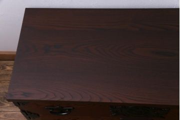 中古　岩谷堂箪笥　天板リメイク・栗無垢材　思わず目がいくダイナミックな杢目の衣装箪笥(ローボード、チェスト)