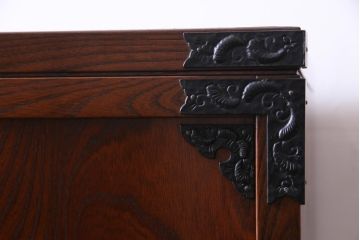 中古　国産民芸家具　桐・ケヤキ材　脚付リメイク　貫録のある佇まいの整理箪笥(和タンス)