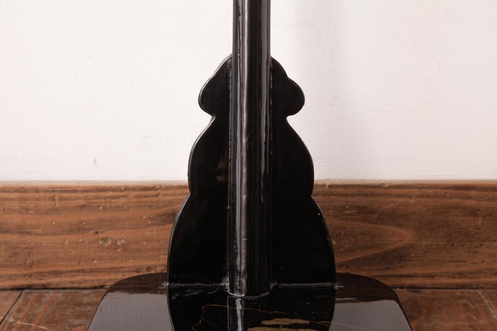 アンティーク雑貨　和製アンティーク　蒔絵　山水図　気品漂う木製刀掛け(太刀掛け)