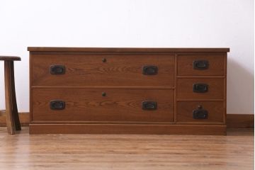 アンティーク家具　大正昭和初期　前面エンジュ材　上品な佇まいが魅力的なローボード(引き出し、チェスト、テレビボード)