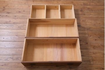 アンティーク家具　大正昭和初期　前面エンジュ材　上品な佇まいが魅力的なローボード(引き出し、チェスト、テレビボード)