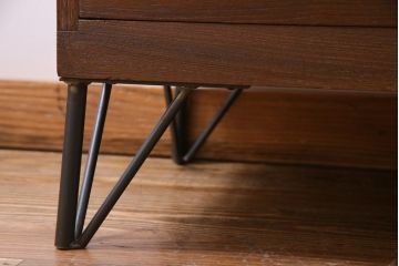 リメイク家具　桐材　当店オリジナルガラス　レトロな雰囲気溢れる鉄脚付き箪笥ローボード(テレビボード、収納棚、リビングボード)