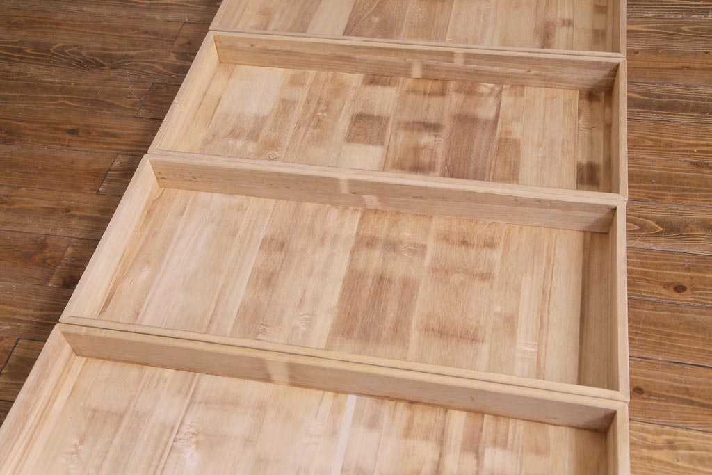 リメイク家具　伝統民芸　岩谷堂箪笥　寝室でもリビングでも活躍する脚付きローボード