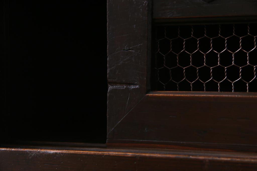 アンティーク家具　古民具　明治期　四尺　どっしりとした構えと框が重厚感溢れる重ねの京水屋(水屋箪笥、食器棚)