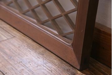 昭和中期　両面ガラス入り　和モダンな印象与える組子欄間(明り取り、ディスプレイ)