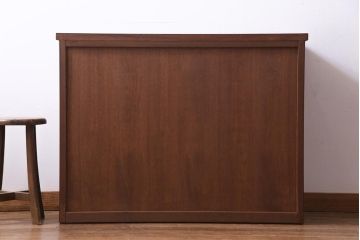 中古　国産民芸家具　桐・ケヤキ材　天板リメイク　貫録のある佇まいの衣装箪笥(和タンス、桐箪笥、桐たんす)