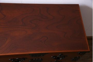 中古美品　トップクラスの上手物!本漆塗りの仙台箪笥(衣装箪笥、引き出し)(定価約98万円)