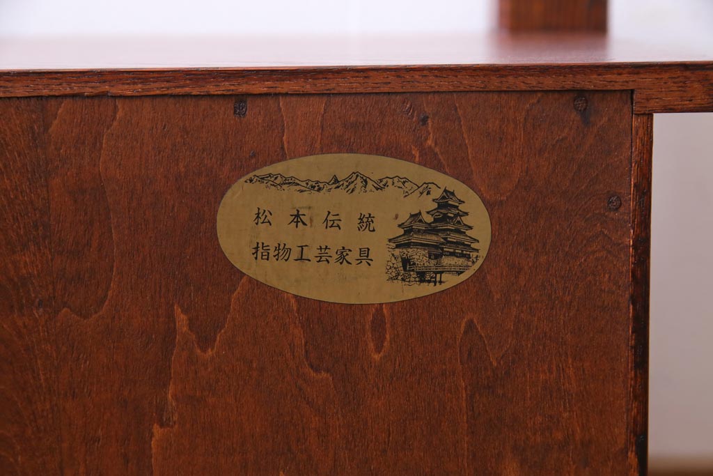 中古　高級品　松本伝統　指物工芸家具　漆塗り　ケヤキ材の杢目が見事な置き床(棚、ローボード)