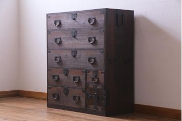 アンティーク家具　明治大正期　桑・桐材　渋い色味が趣溢れる衣装箪笥(チェスト、桐箪笥、桐たんす)